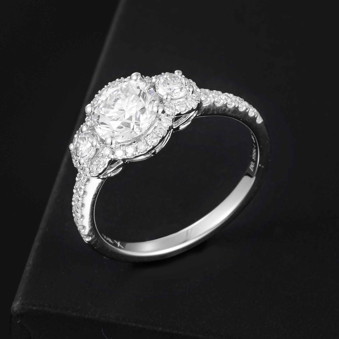 Lab Grown Diamond Ring-ZBR0025