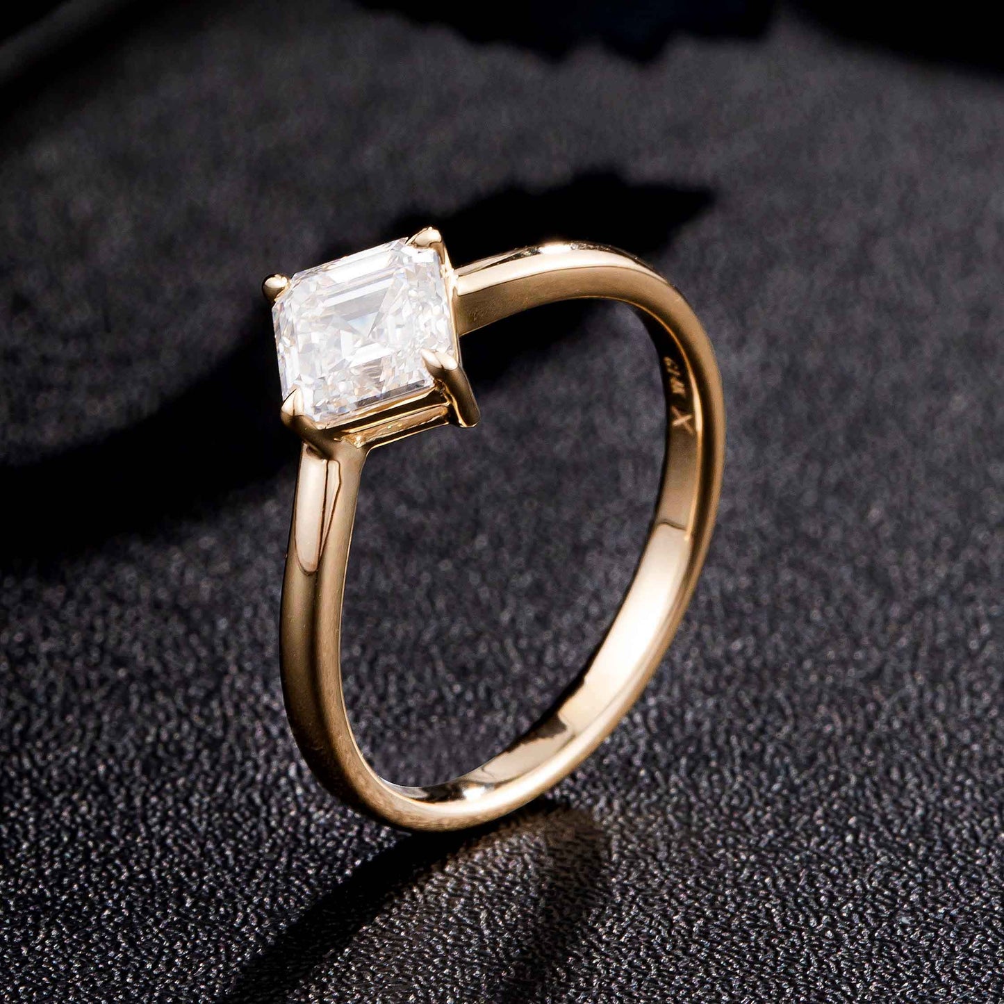 Lab Grown Diamond Ring-ZBR0082