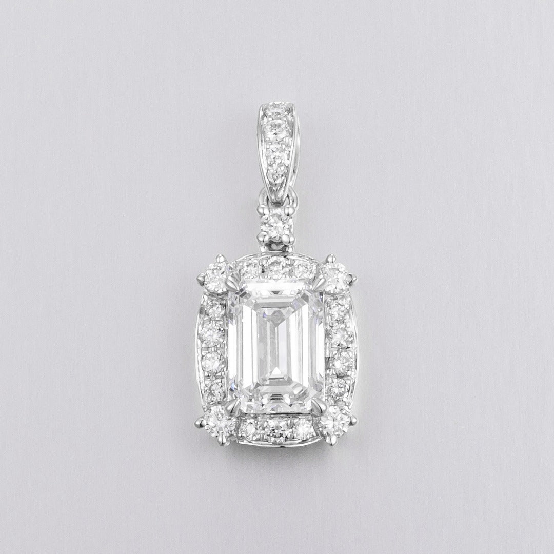 Lab Grown Diamond Pendant-ZBP0025