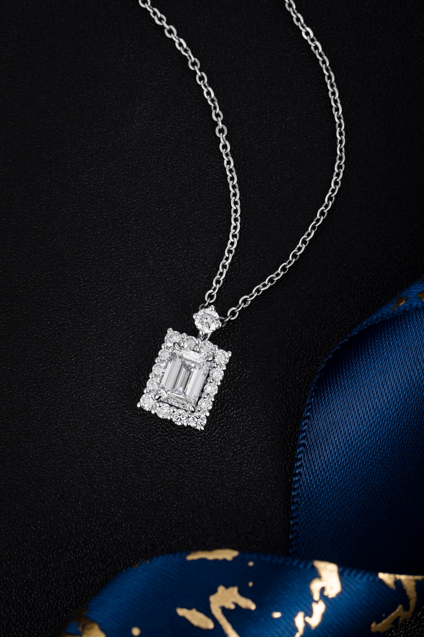 Lab Grown Diamond Pendant-ZBP0026