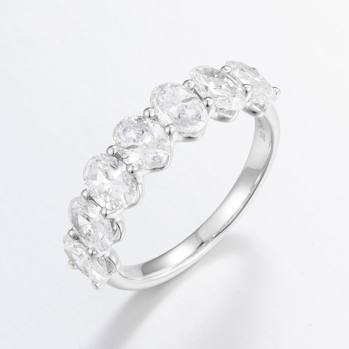 Lab Grown Diamond Ring-ZBR0148A-OVAL