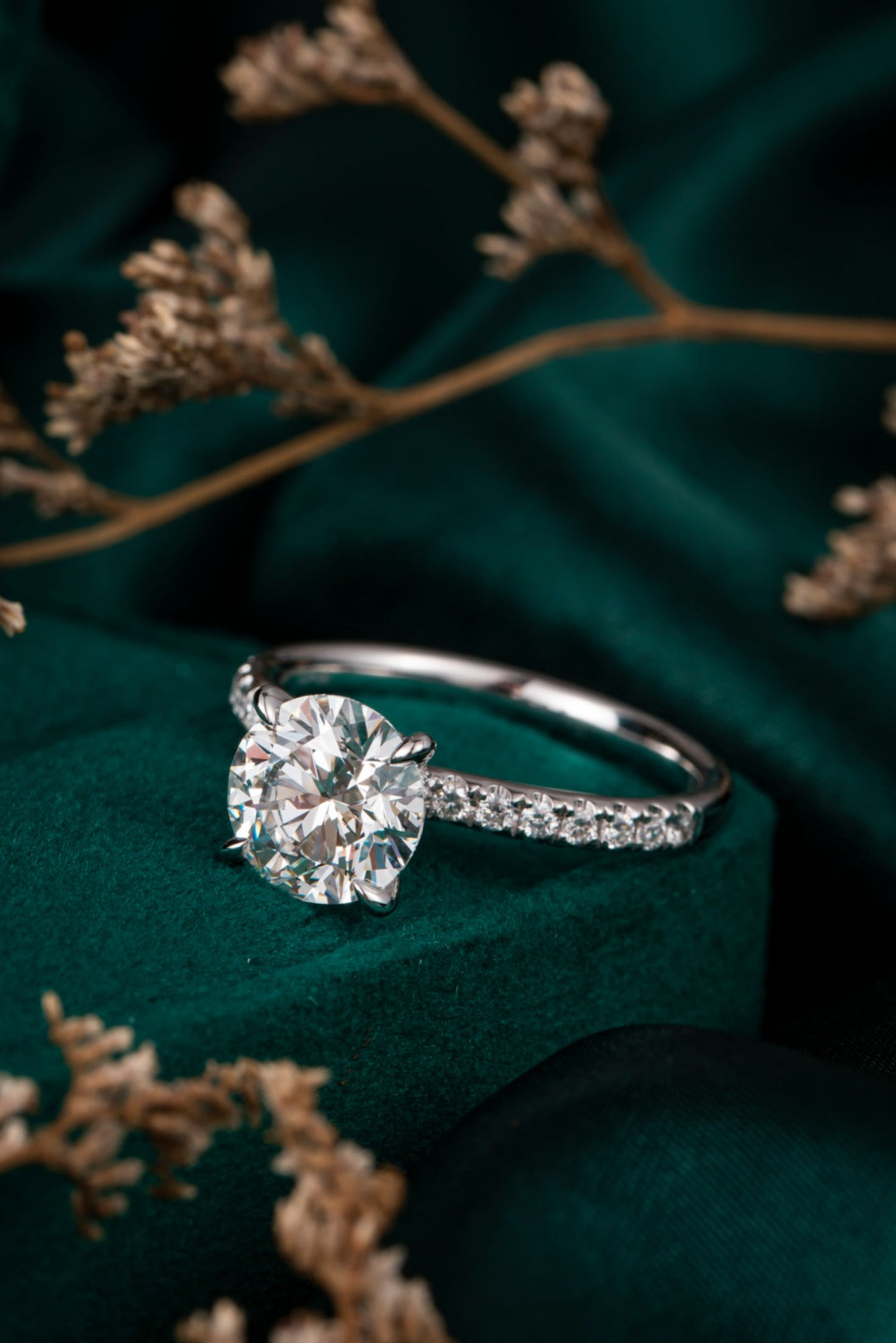 Lab Grown Diamond Ring-ZBR0196-2.00CT
