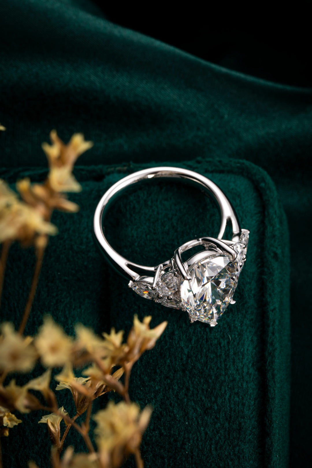Lab Grown Diamond Ring-ZBR0188-5.00CT