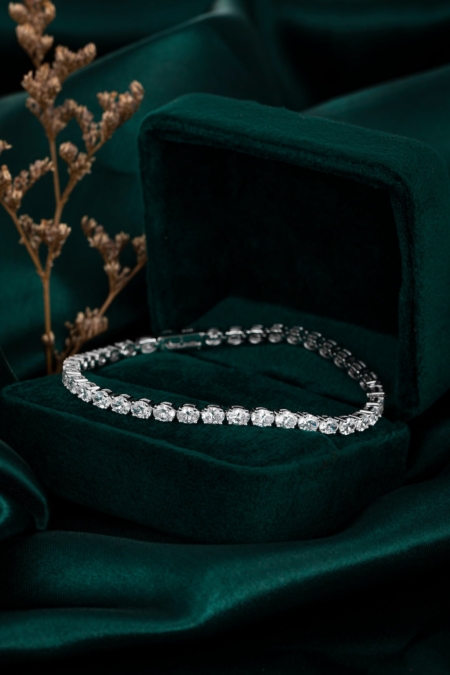 Lab Grown Diamond Bracelet-ZBB0037
