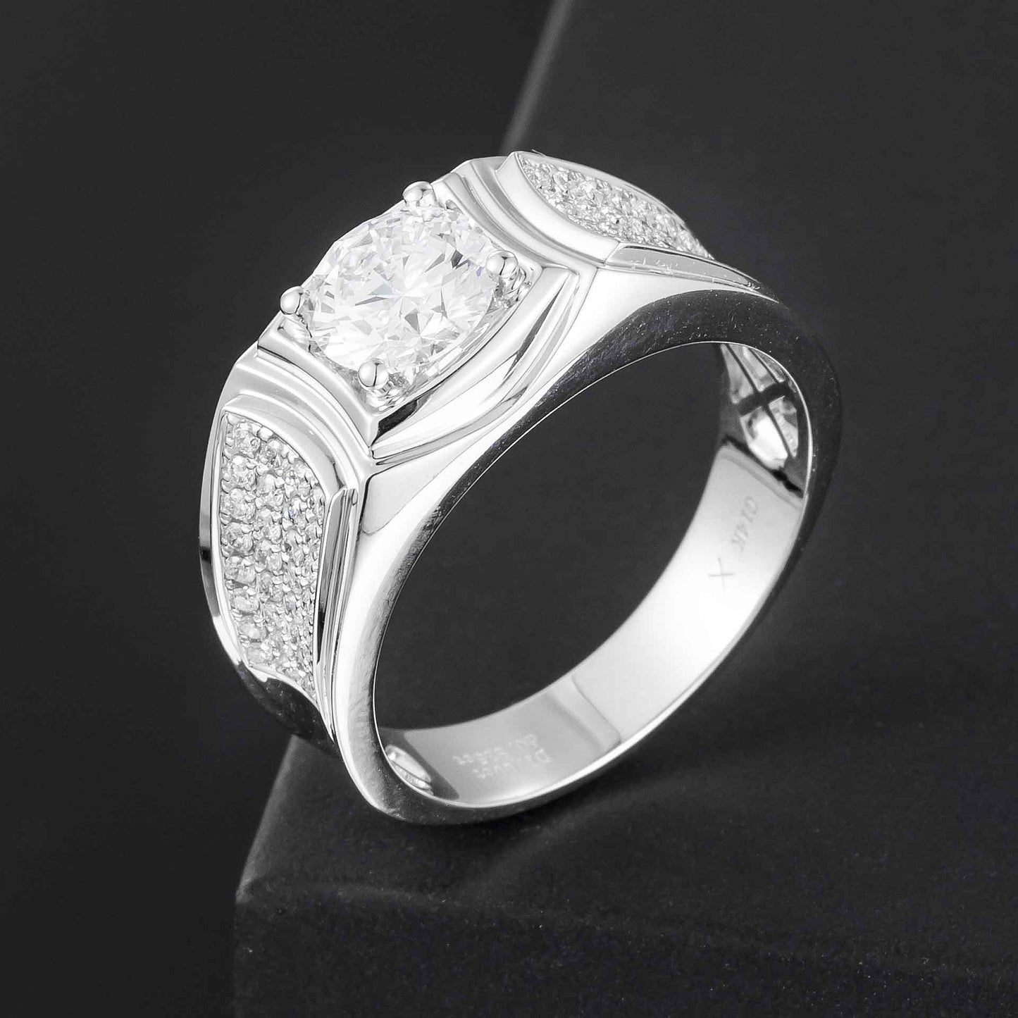 Lab Grown Diamond Ring-ZBRM0009