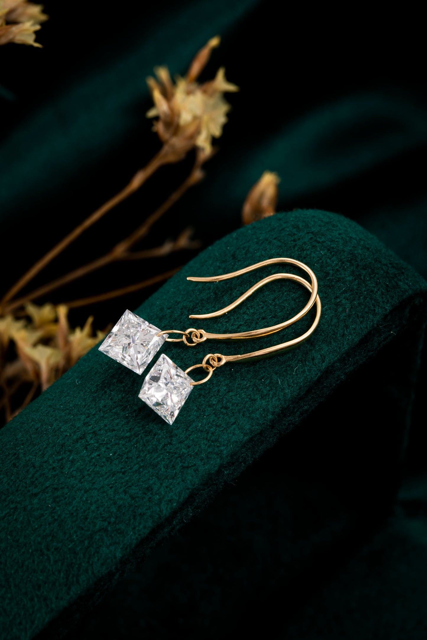 Lab Grown Diamond Earring-ZBE0162-0.70CT