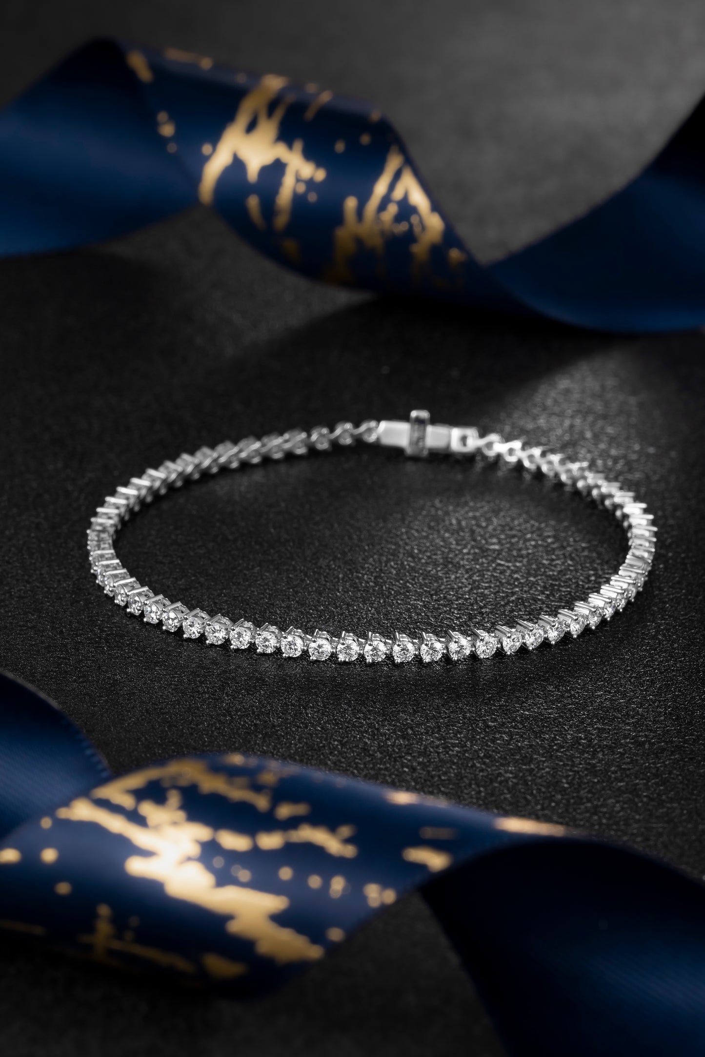 Lab Grown Diamond Bracelet-ZBB0059