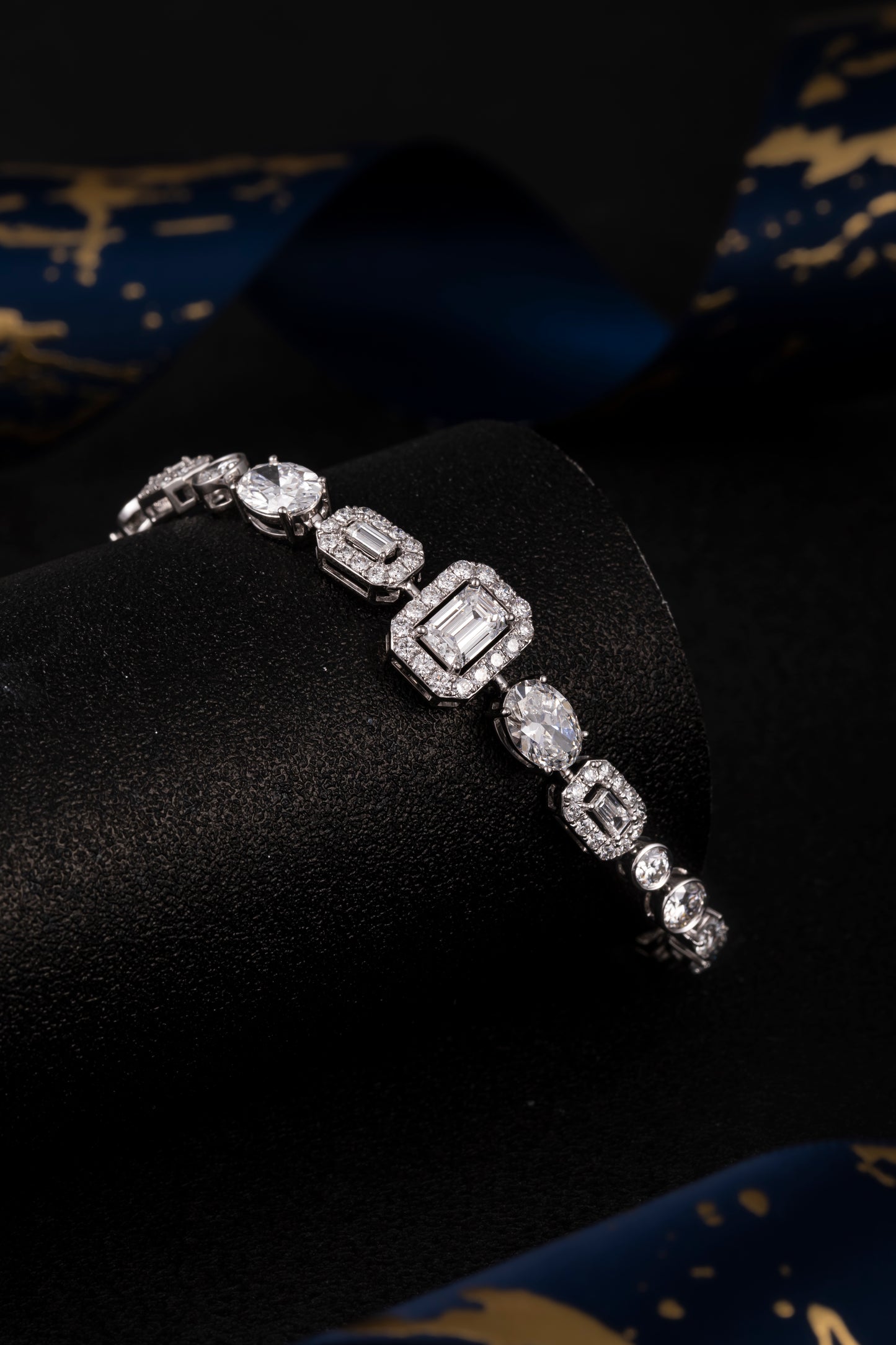 Lab Grown Diamond Bracelet-ZBB0091