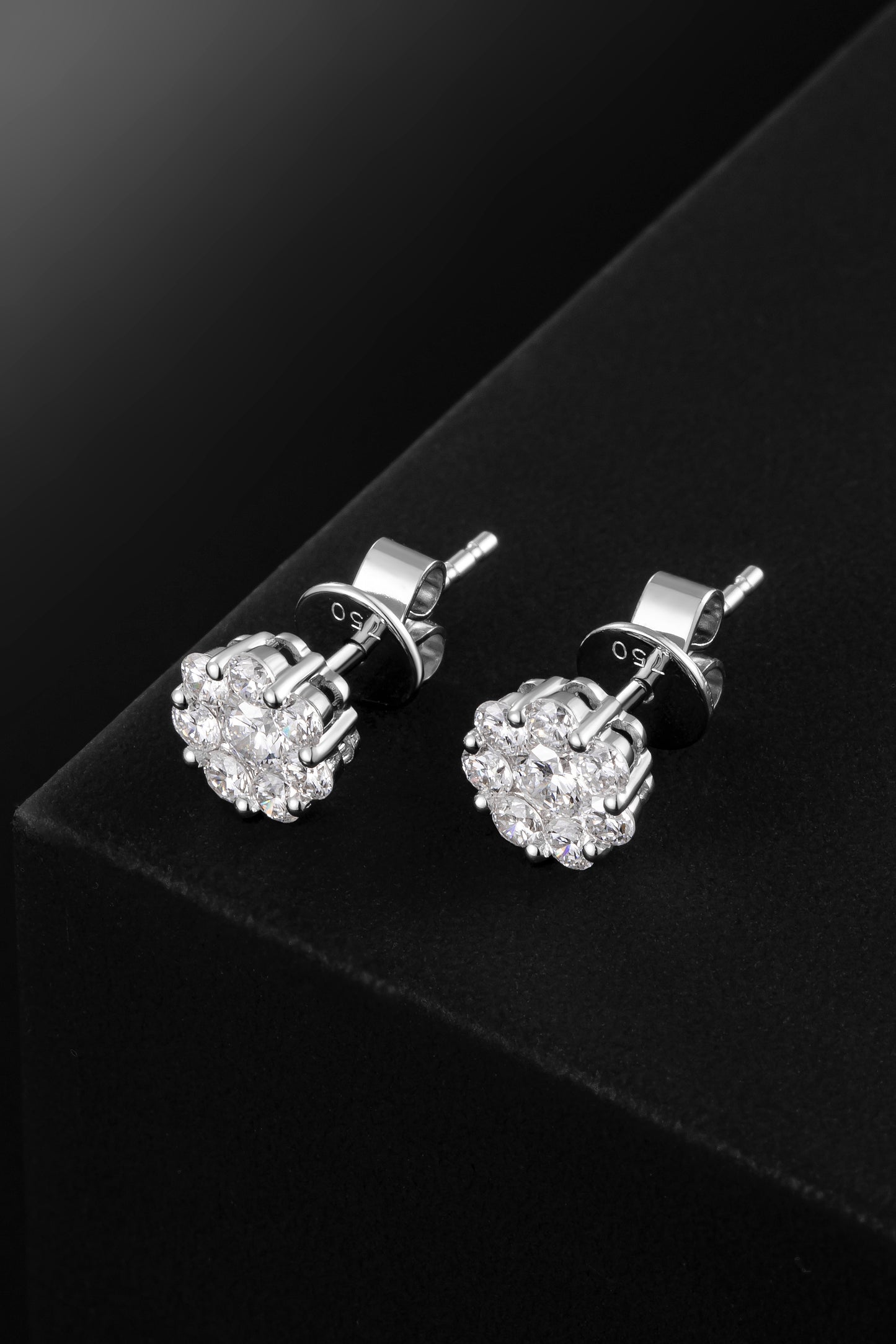 Lab Grown Diamond Earring-ZBE0024