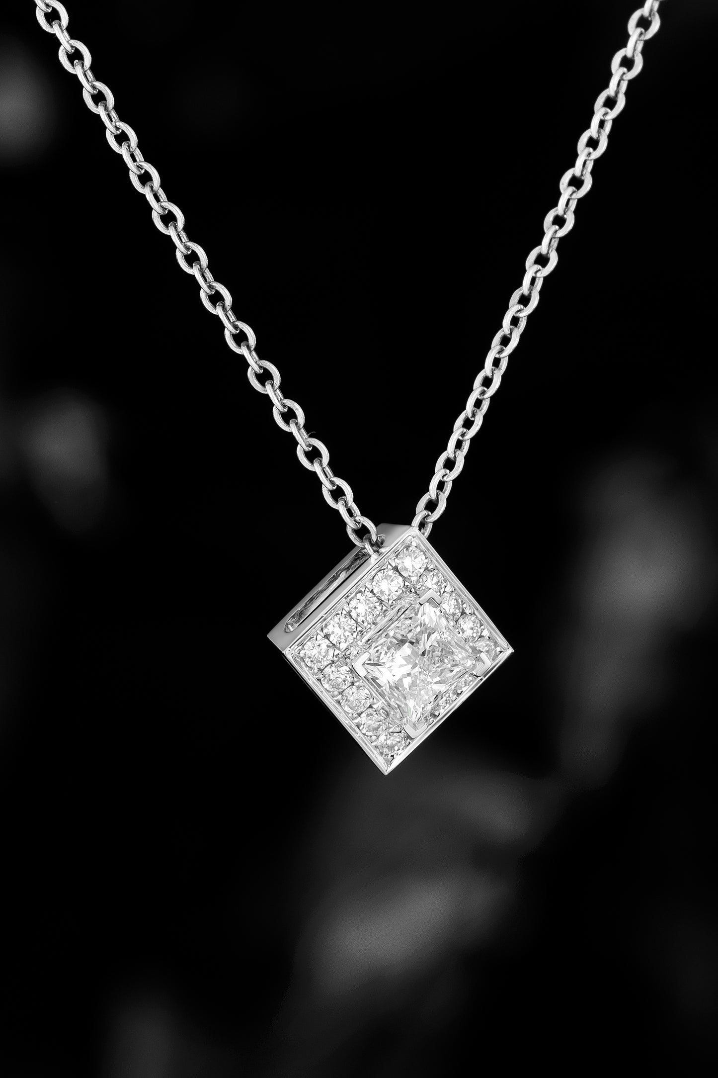 Lab Grown Diamond Pendant-ZBP0002