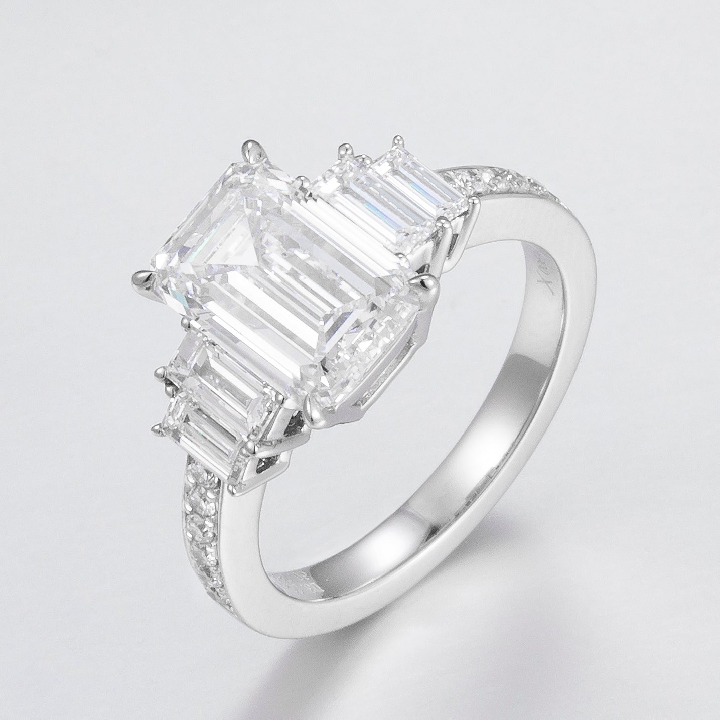 Lab Grown Diamond Ring-ZBR0180