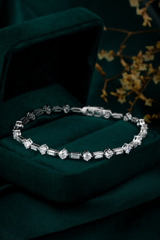 Lab Grown Diamond Bracelet-ZBB0056